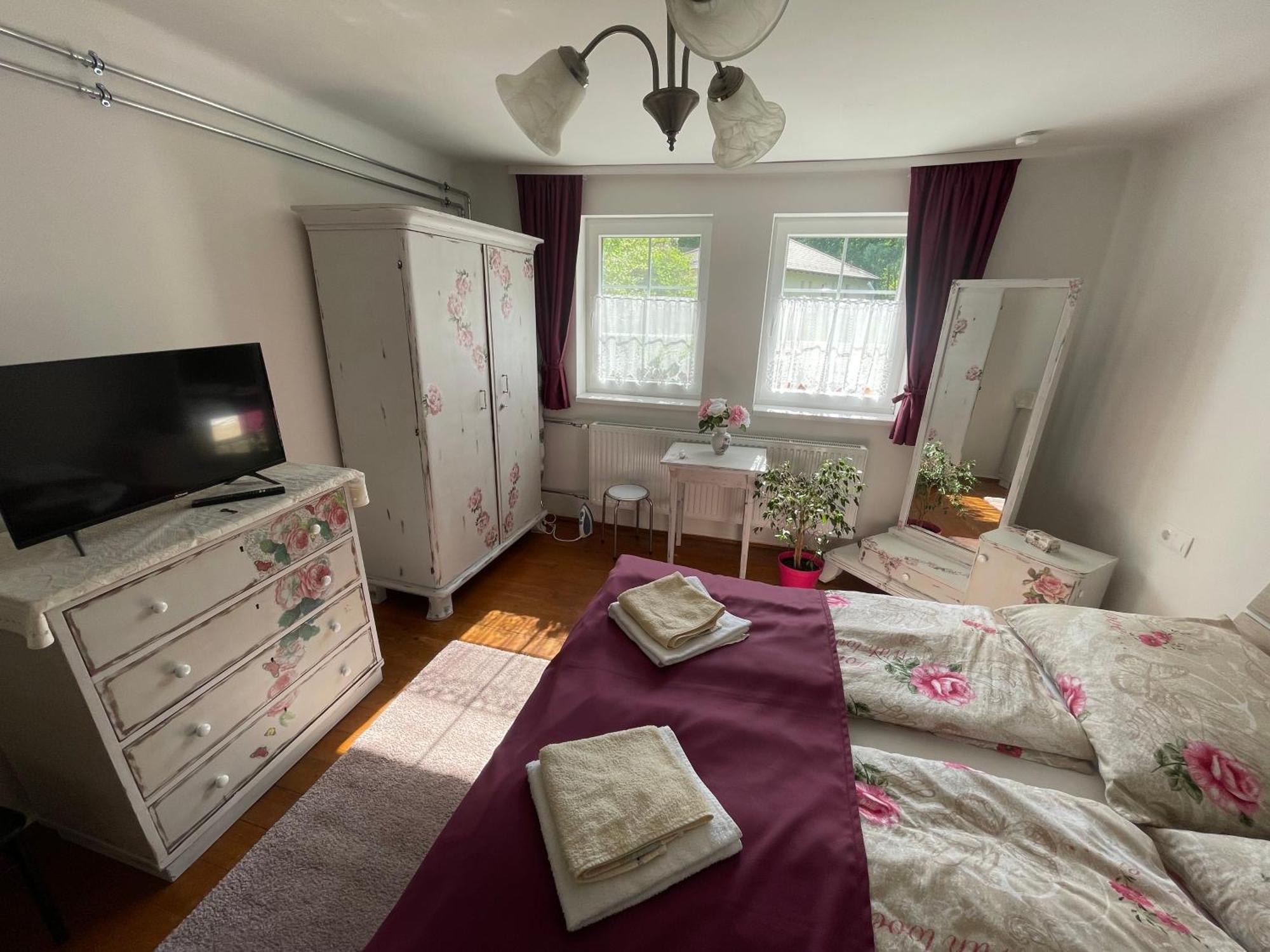 Hidlab Apartman Kimle Zewnętrze zdjęcie